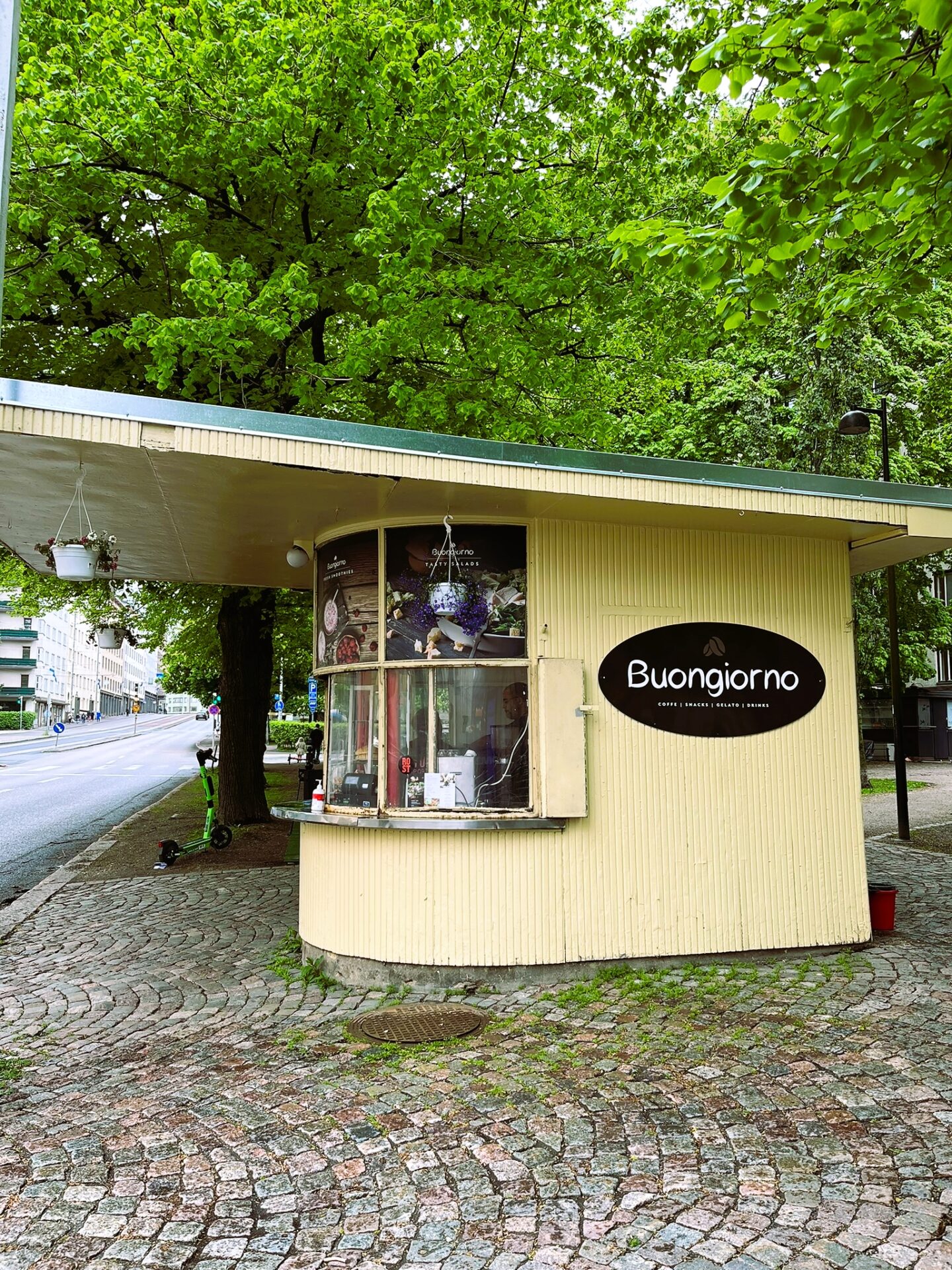 素敵なキオスクカフェ　Lovely Kiosk of Buongiorno caffe